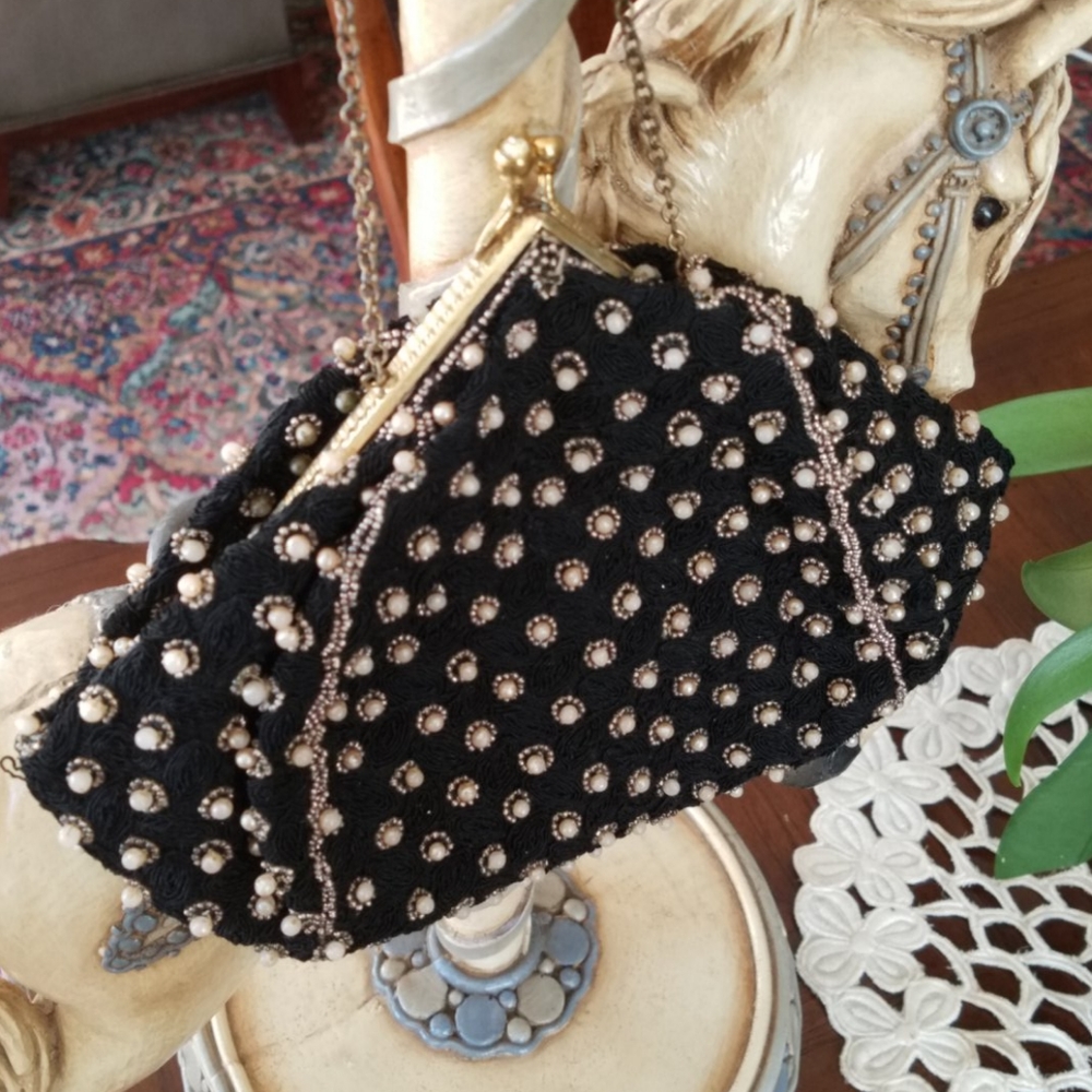 Vintage beaded handbag - Picture 2 of 12